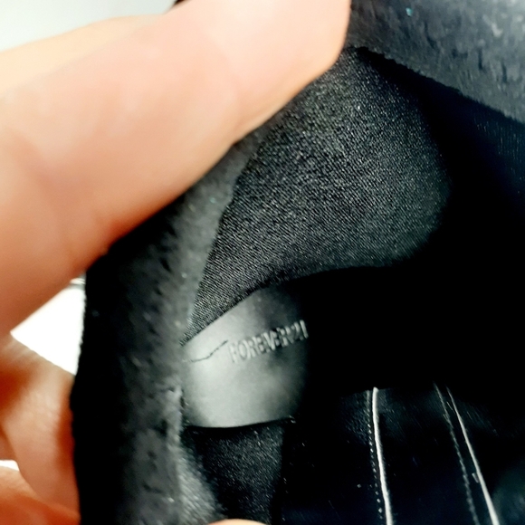 Forever 21 Faux Suede Metal-Toe Booties E311 - Picture 14 of 14